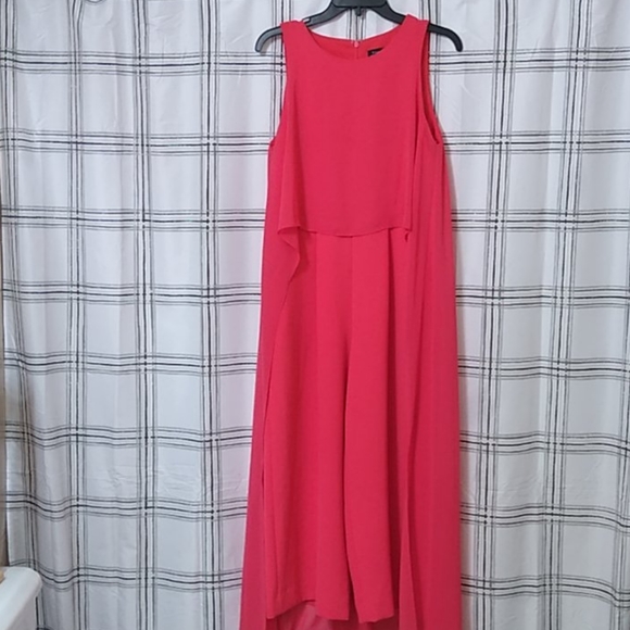 Cropped Jumpsuit - Picture 1 of 5